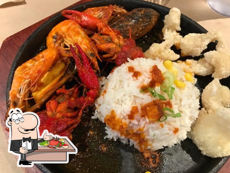 The Captain's Boil in Halifax Restaurant menu and reviews