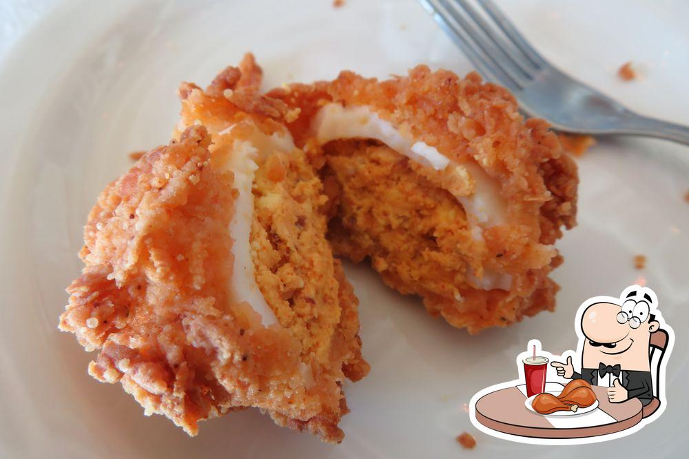 Lucy's Fried Chicken in Cedar Park Restaurant menu and reviews