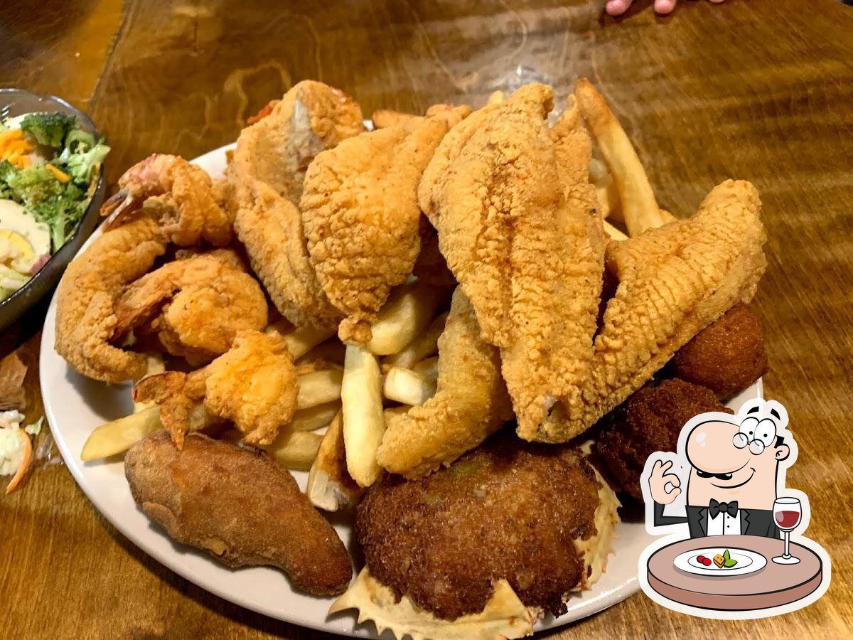 Mike's Catfish Inn in Amite City Restaurant menu and reviews