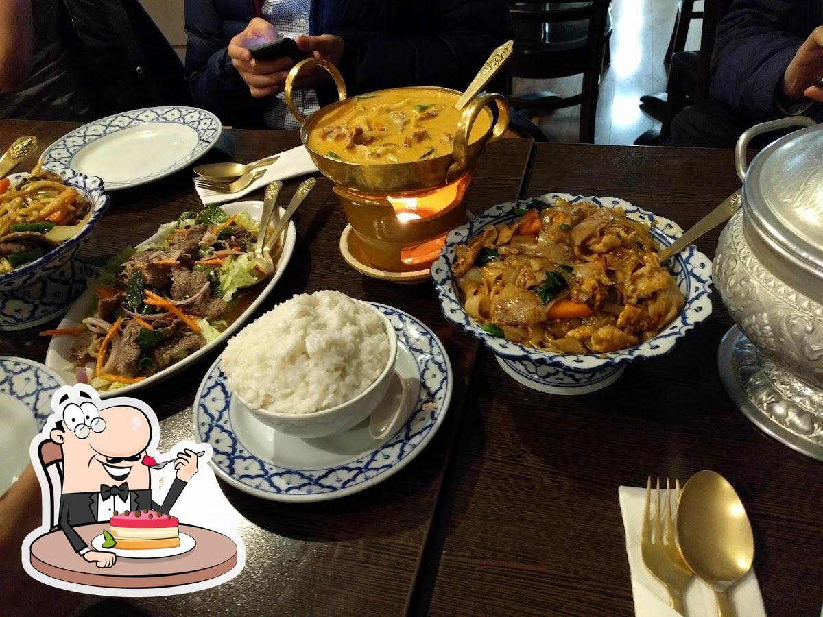 Thai Coconut Restaurant, 66 High St in Shepparton Restaurant menu and reviews
