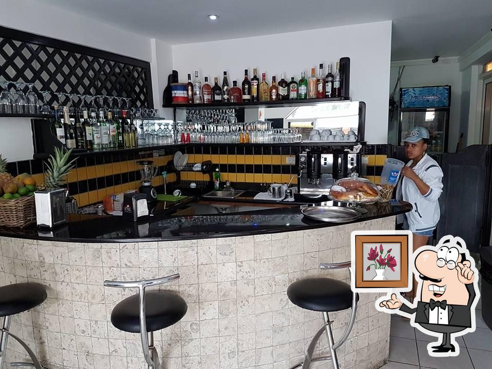 KLK BAR Y Cafeteria, Santo Domingo Restaurant reviews