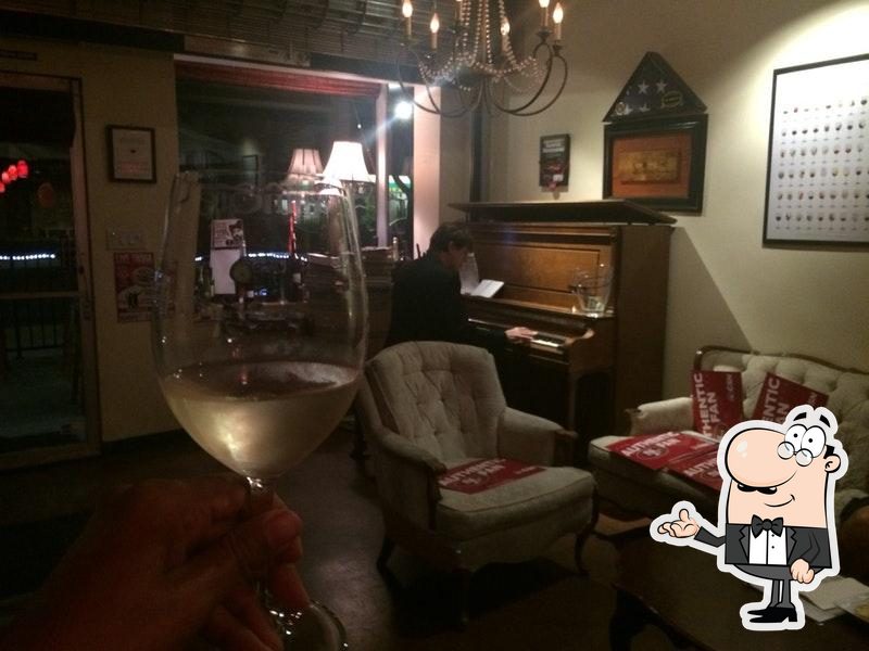 Willmore Wine Bar in Long Beach Restaurant menu and reviews