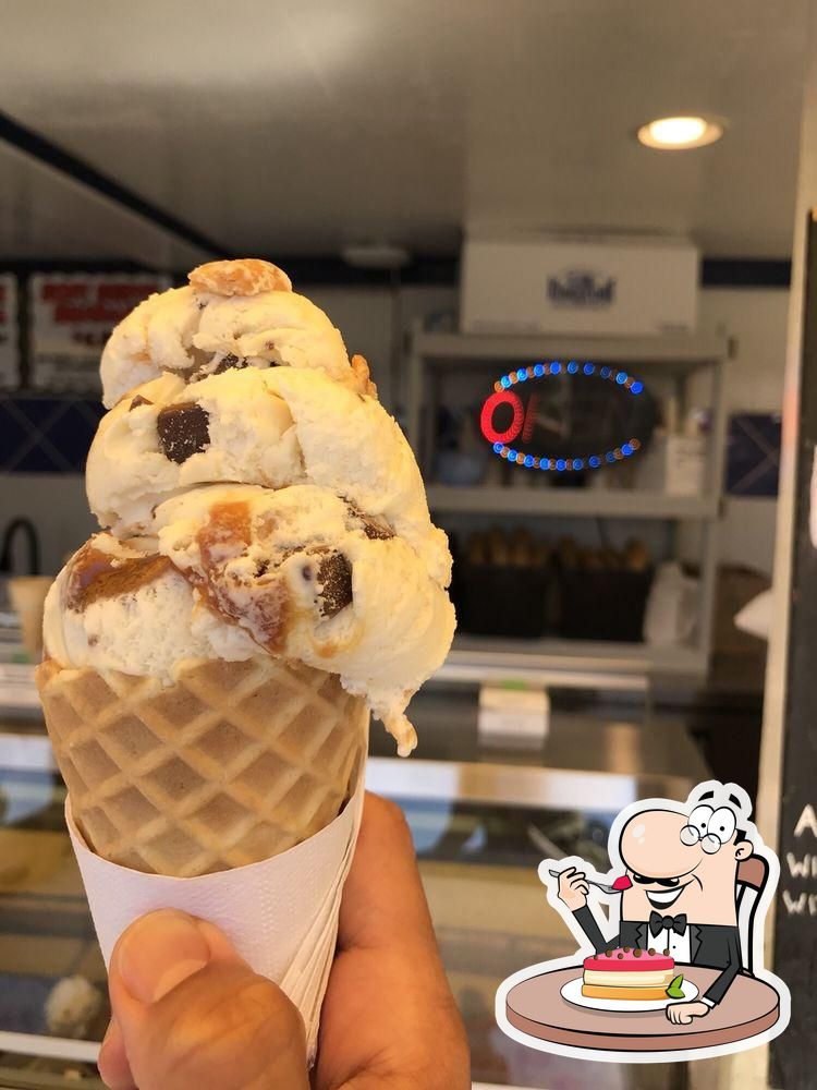 Jackson's Ice Cream Float in Victoria Restaurant reviews