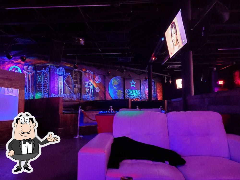 LUXX Sport Hookah Lounge in Grand Prairie Restaurant reviews