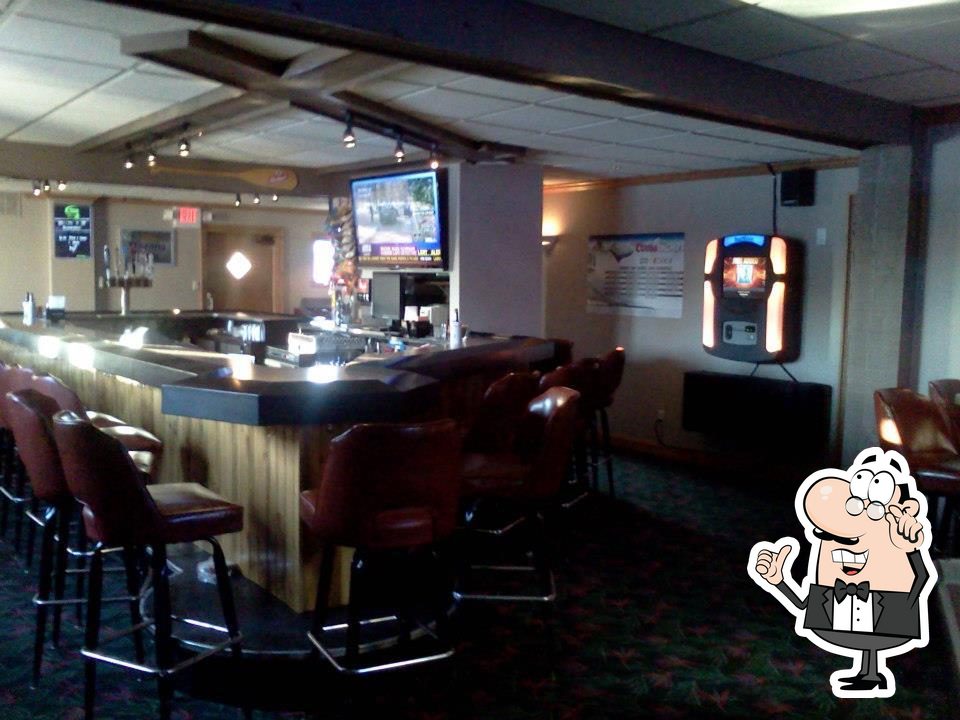The Roundabout Bar & Grill in Kaukauna Restaurant reviews