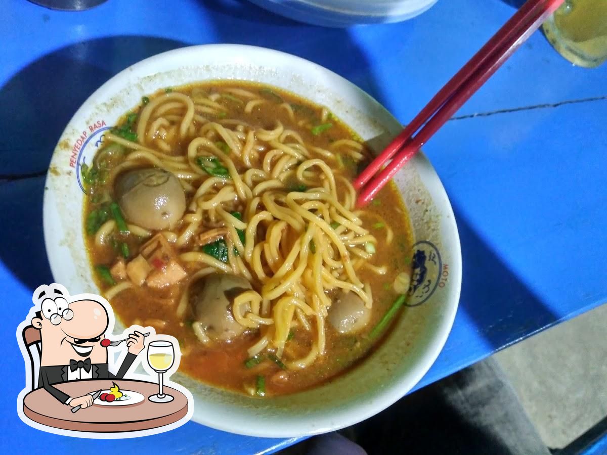 Restaurante Mie Ayam And Bakso Patung Bebek Gerdu Pecangaan Opiniones