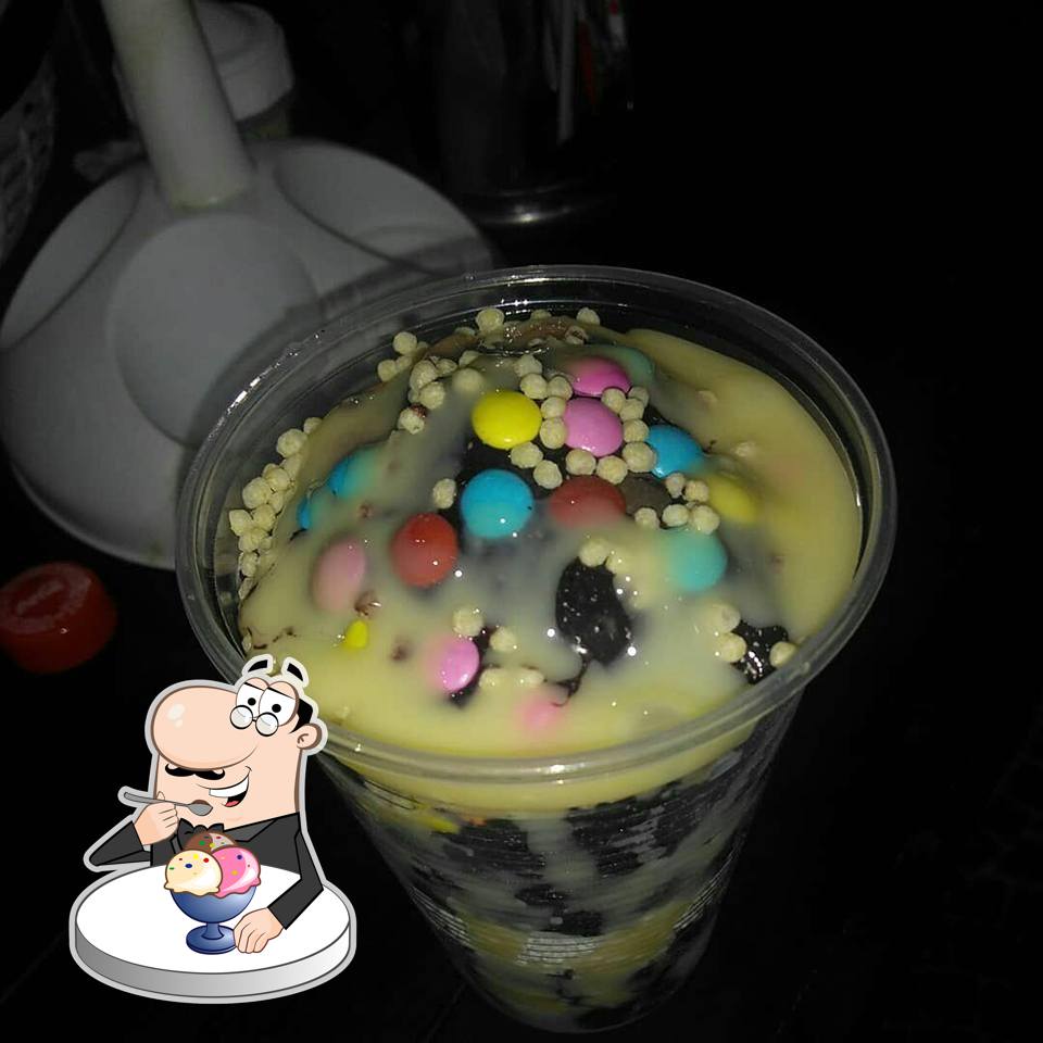 Lanche e Açaí Frozen e Tacacaria Da Rosária restaurant, Manaus