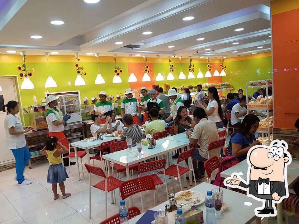 Pinoy Lomi House Restaurant & Bakery Abu Dhabi, Abu Dhabi