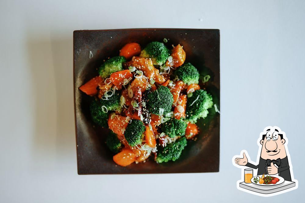 Zao Jun New Asian & Sushi in Bloomfield Hills Restaurant menu and reviews