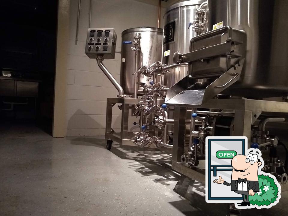 Mill Hill Brewery in Warrenton Restaurant reviews