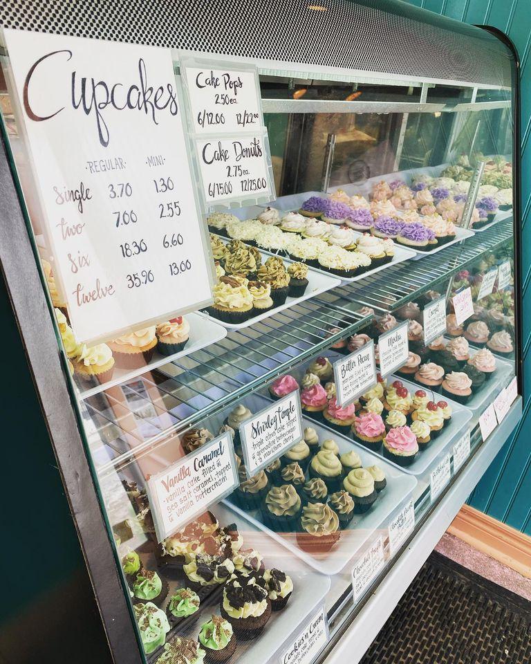 Menu at Kandy Cakes, Stratford