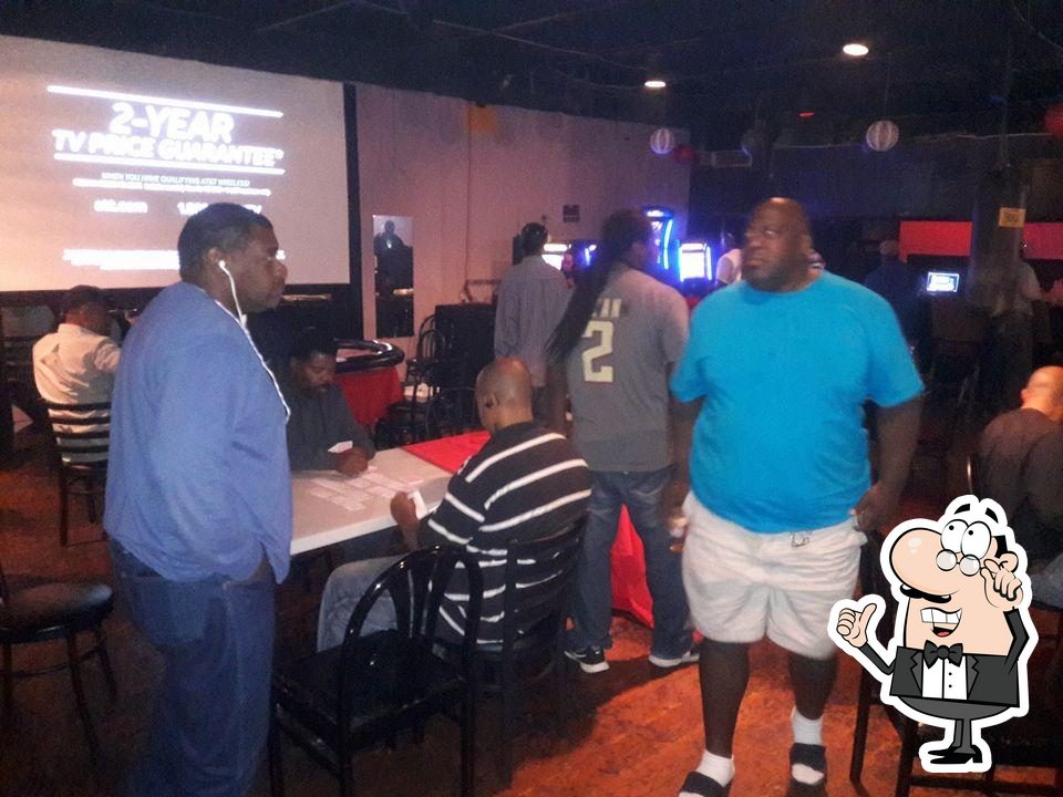 Knockouts Bar & Grill in College Park Restaurant menu and reviews