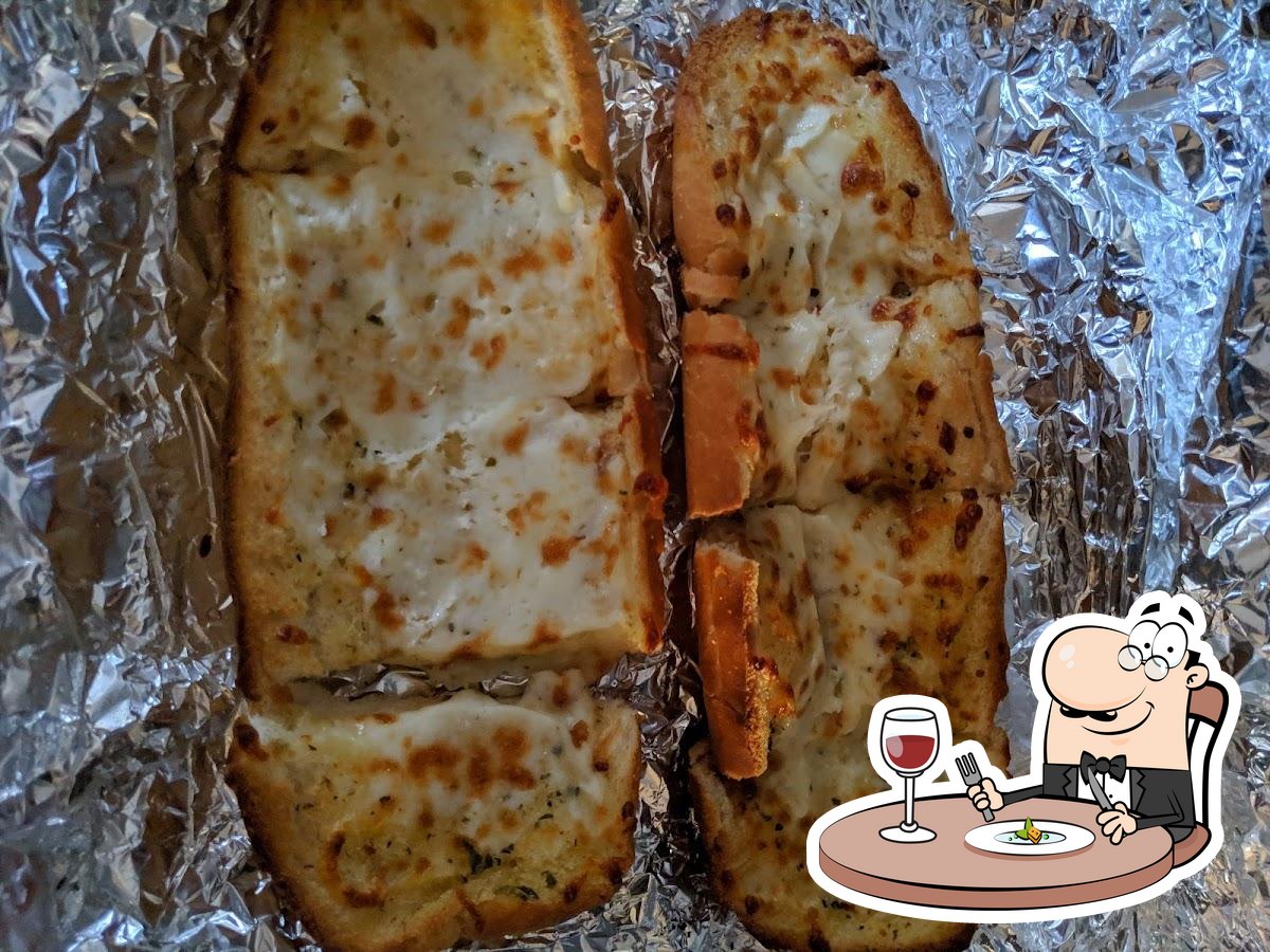 Mr. T's Pizza in Gahanna Restaurant menu and reviews