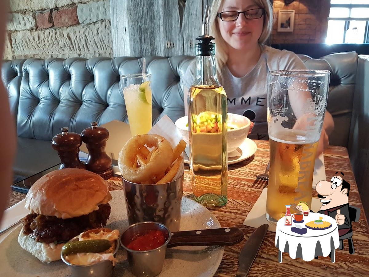 The Corner House in Kilwinning Restaurant menu and reviews