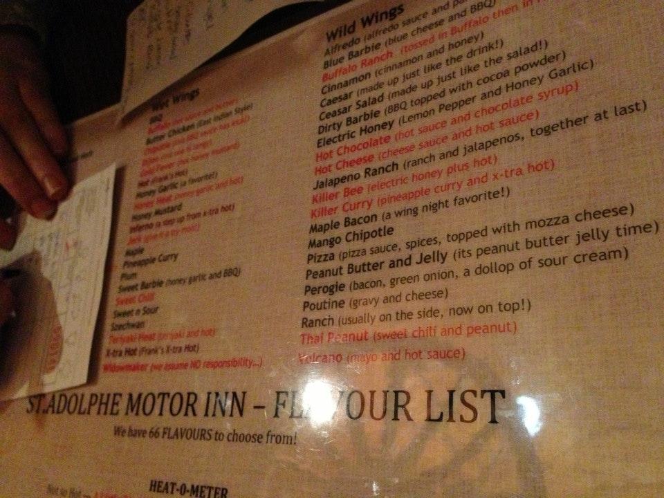 Menu au St Adolphe Motor Inn pub et bar, Saint Adolphe