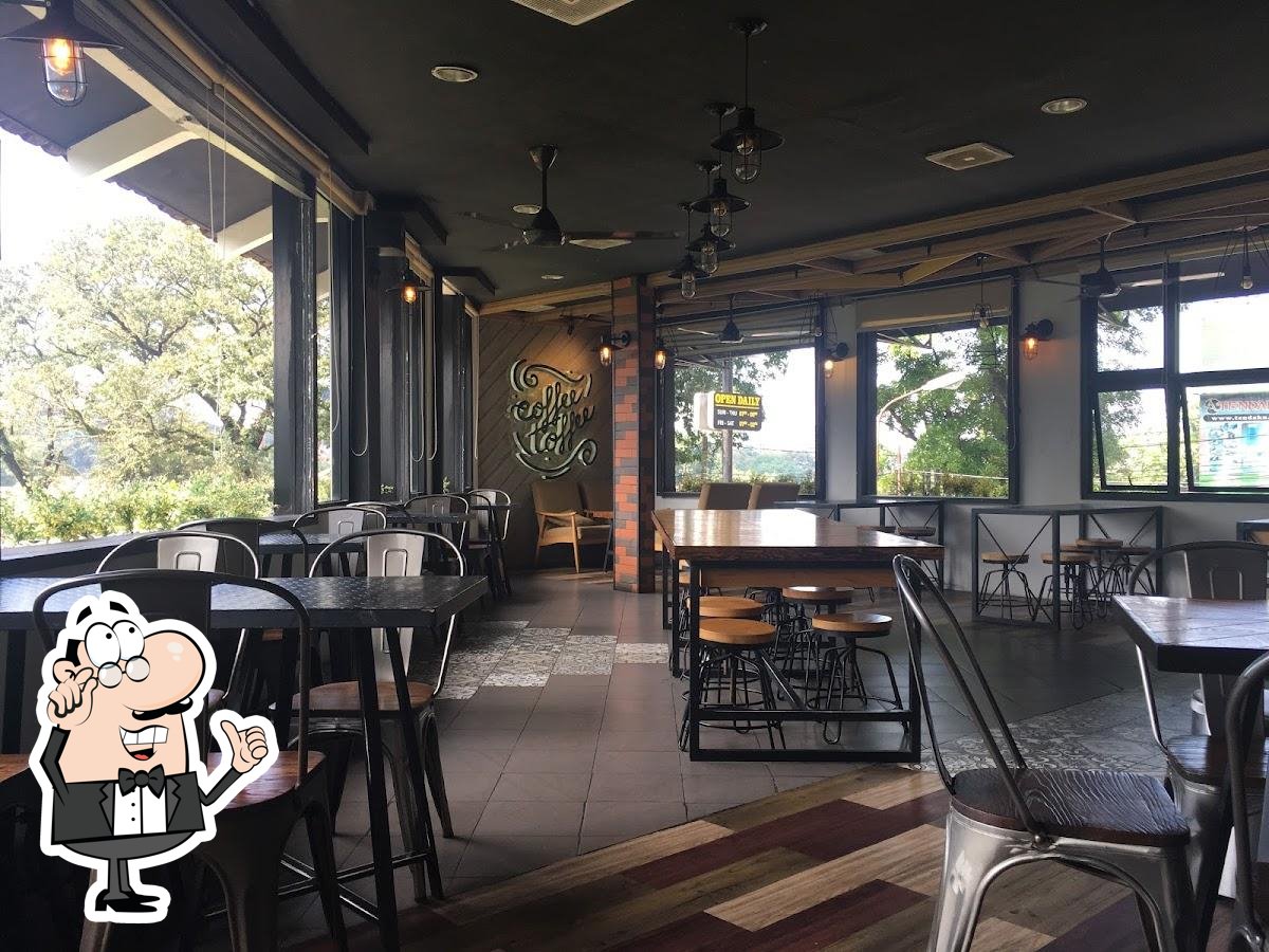 Coffee Toffee cafe, Bandung, Jl. Siliwangi No.14 Restaurant menu and