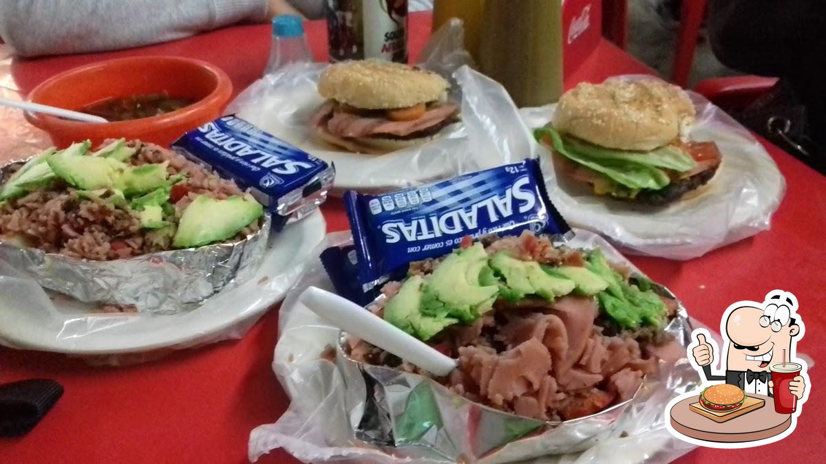 Hamburguesas La Perica restaurant, Ciudad Victoria, Mártires de Cananea ...