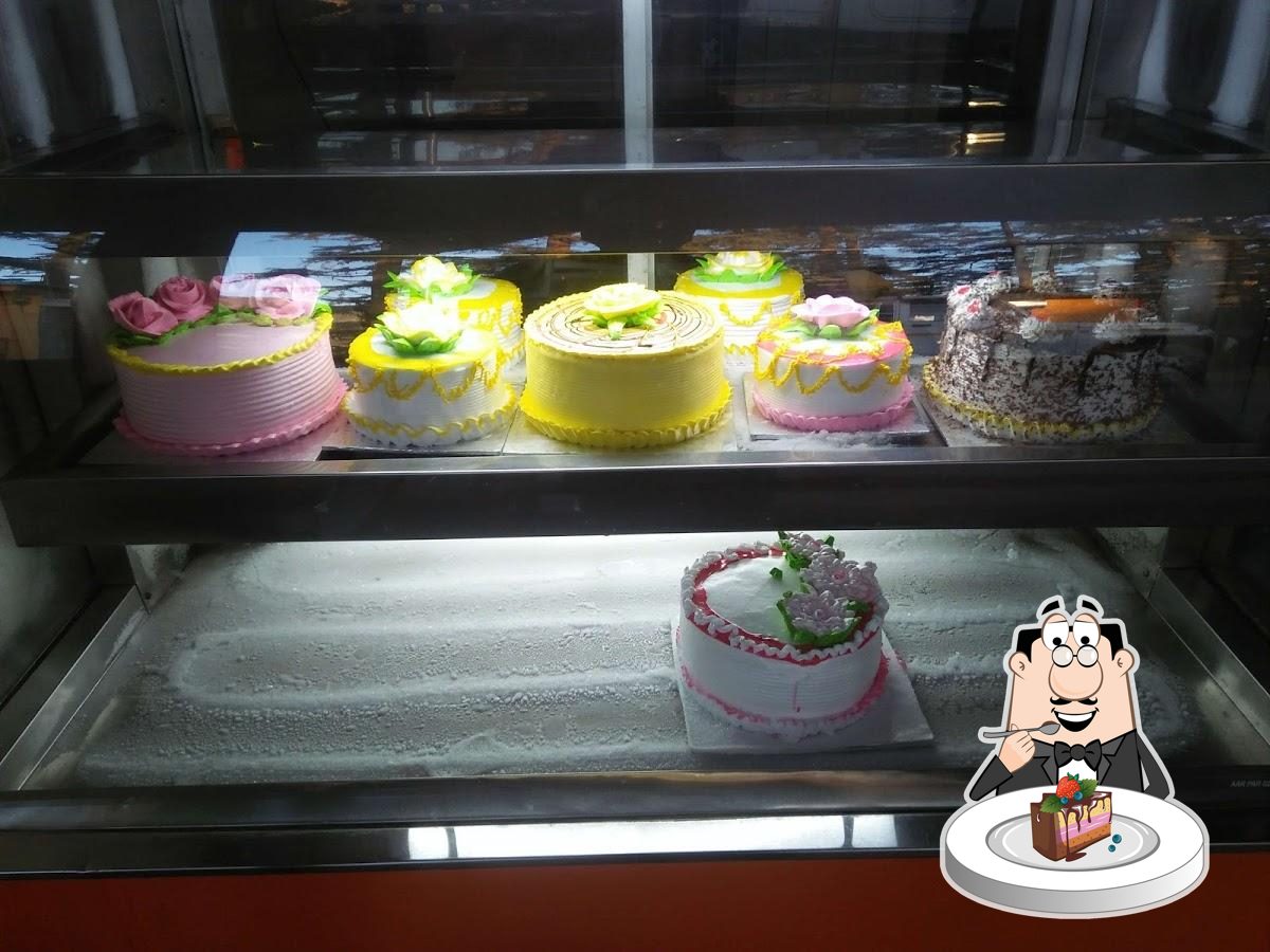 Rawat bakery, Dhanolti Restaurant reviews