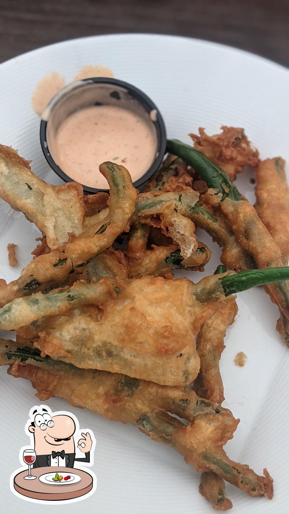 Hook & Vine Kitchen and Bar in North Beach Restaurant menu and reviews