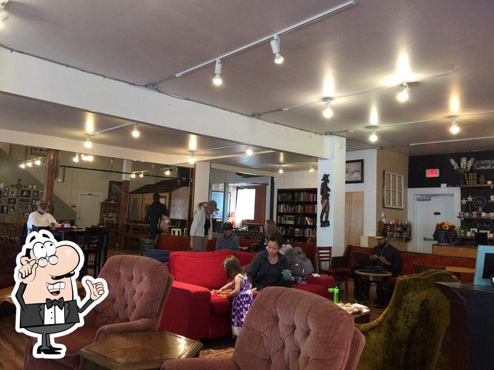 The Living Room Coffeehouse in Portland Restaurant menu and reviews