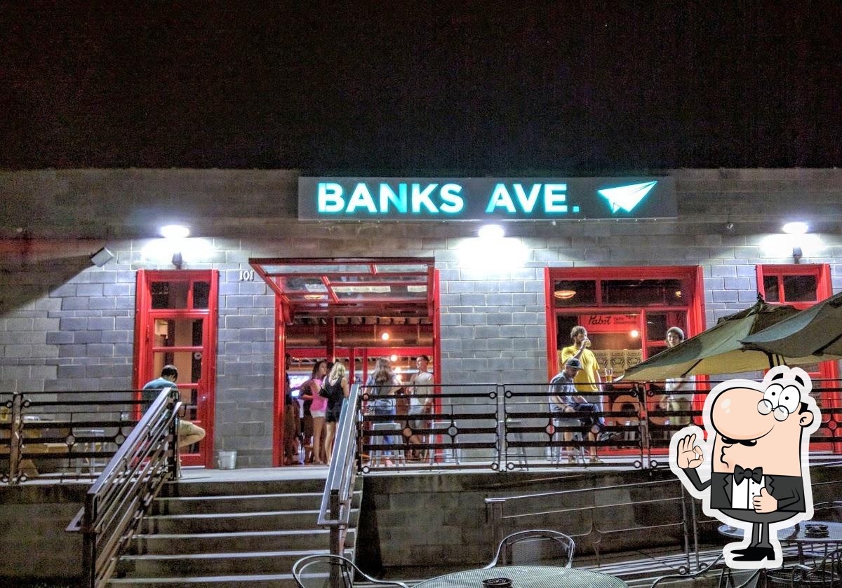 Banks Ave Bar in Asheville - Restaurant reviews
