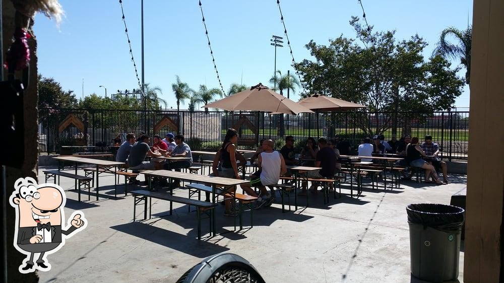 Bootlegger's Brewery in Fullerton Restaurant menu and reviews