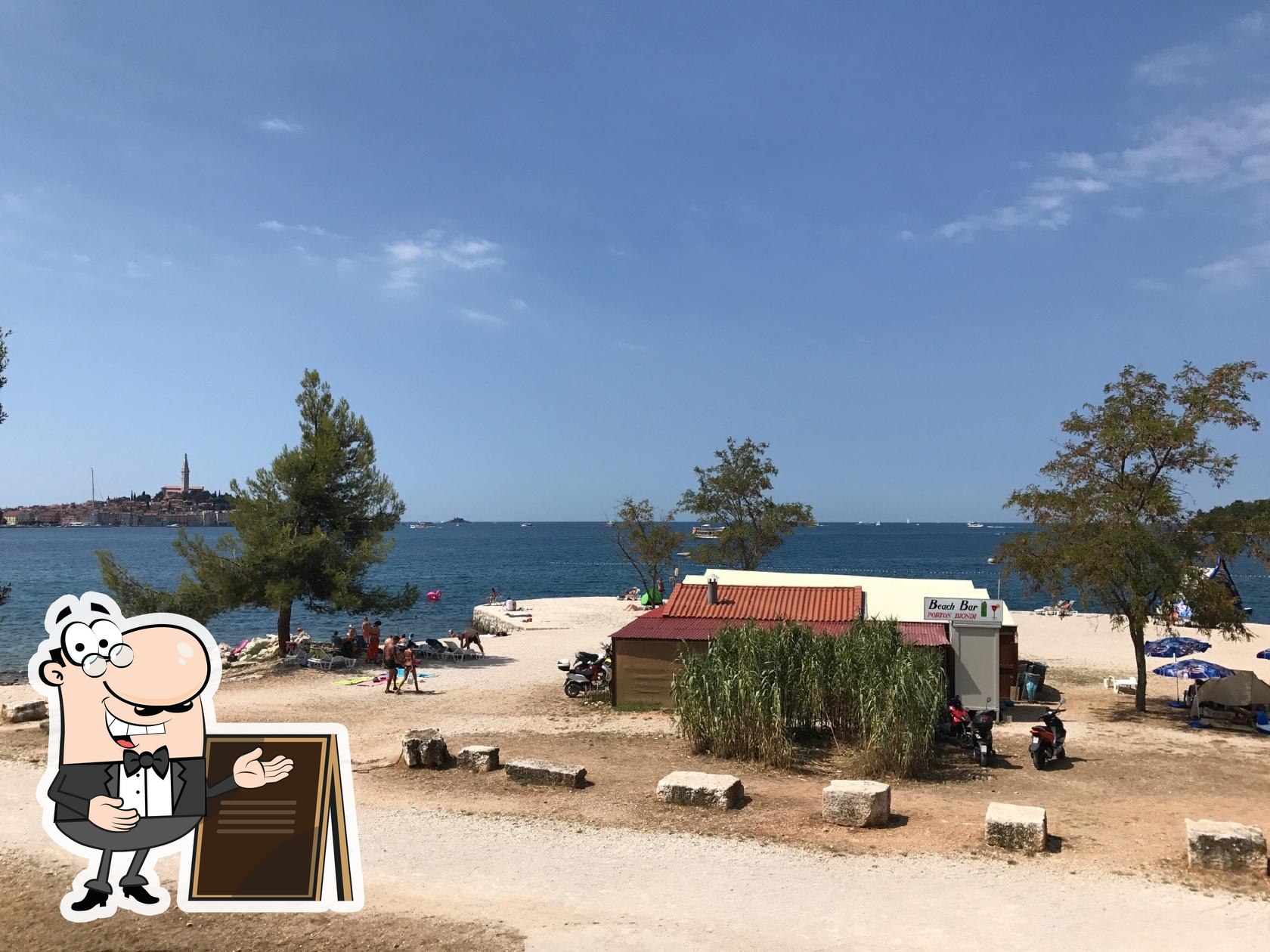 Beach Bar Porton Biondi, Rovinj Restaurant reviews