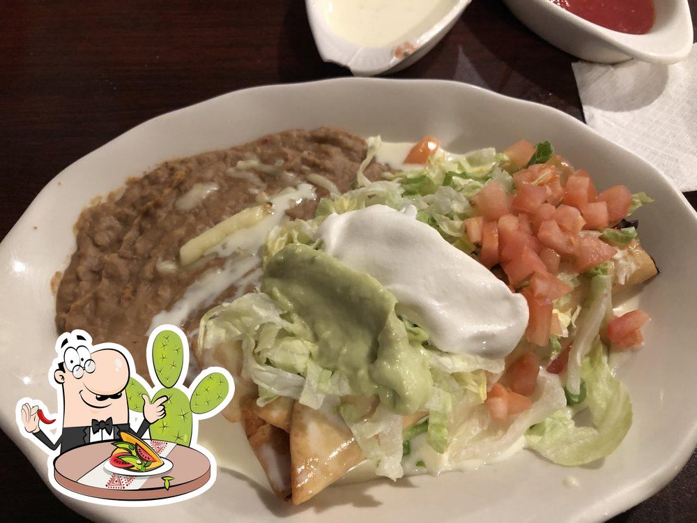 3 Hermanos Mexican Grill in Maiden Restaurant menu and reviews