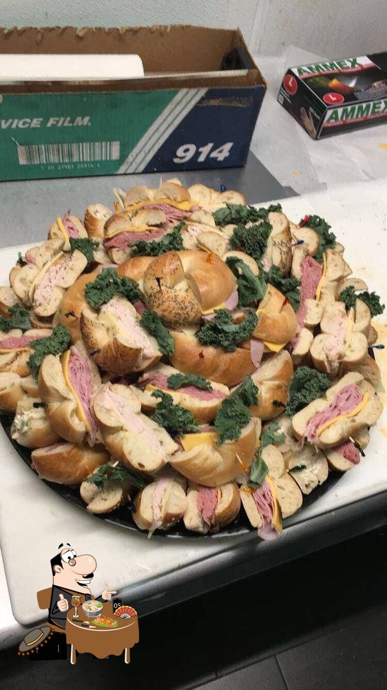 Village Bagel Cafe in Huntington Restaurant reviews