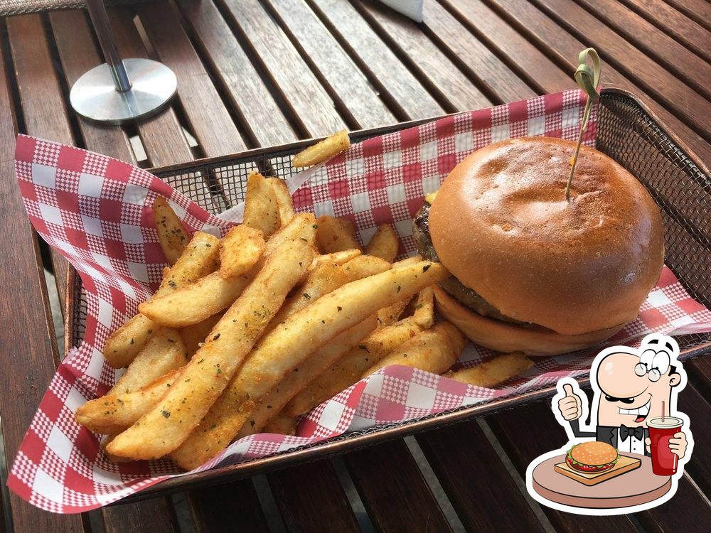 Chow Bella Cafe in Restaurant menu and reviews