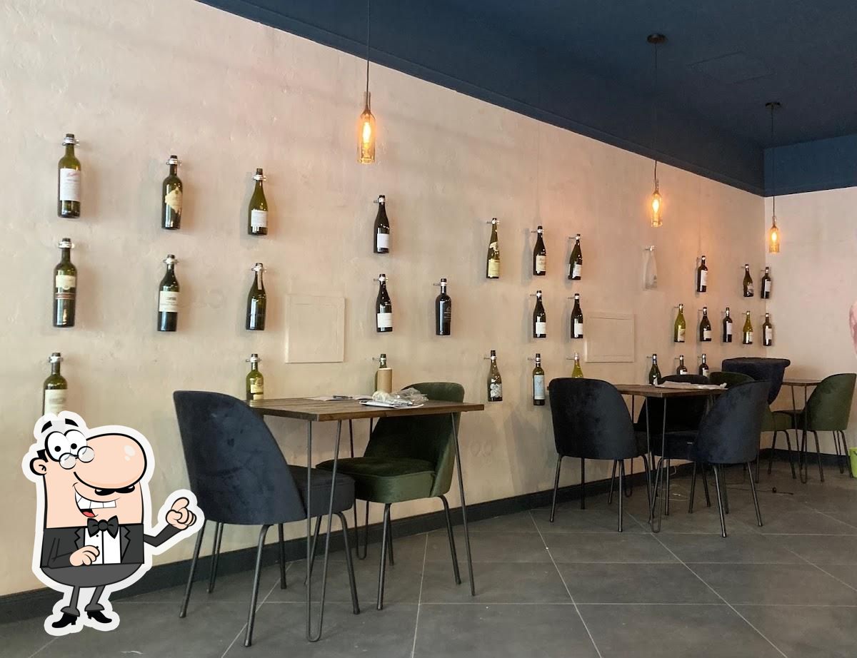 Wonder Wines Bar, Prague Restaurant menu and reviews