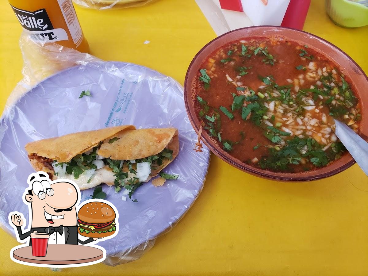 birria elo restaurant, Leon, P.º de los Halcones 128-130 - Restaurant  reviews