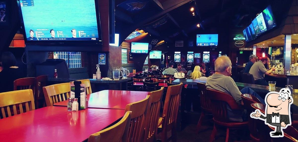 The Spot Sports Bar & Grill in Renton Restaurant menu and reviews