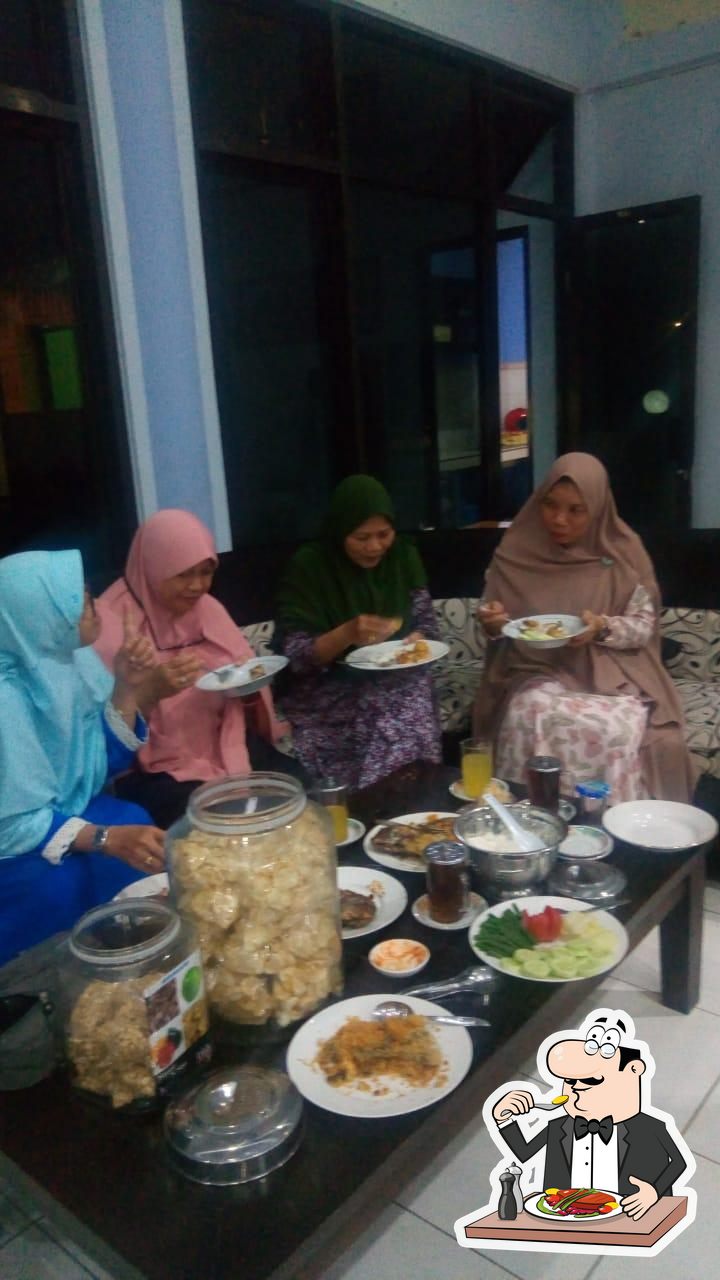 Rumah Makan New Kemuning Restaurant Jember