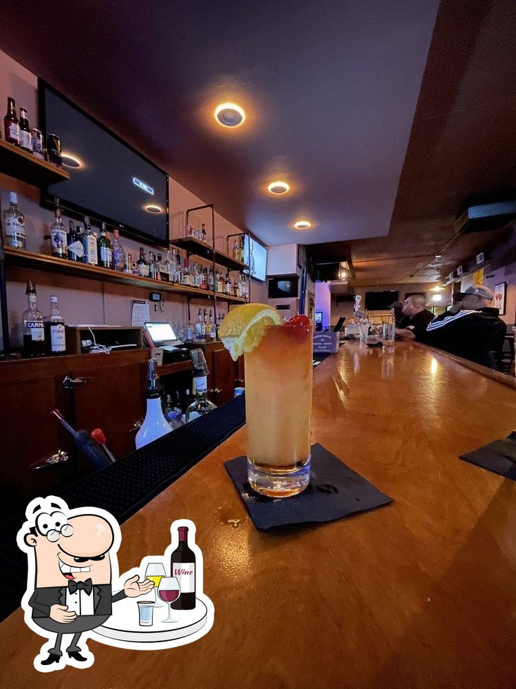 The Slide Bar in Chicago Restaurant menu and reviews