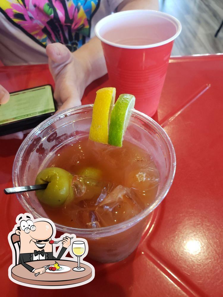 The Tavares Dog House in Tavares Restaurant menu and reviews