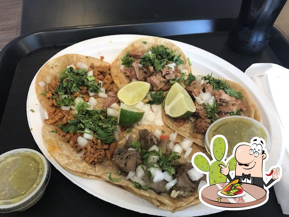 Loco Taco Taqueria, 4005 Plainfield Ave NE in Grand Rapids Restaurant menu and reviews