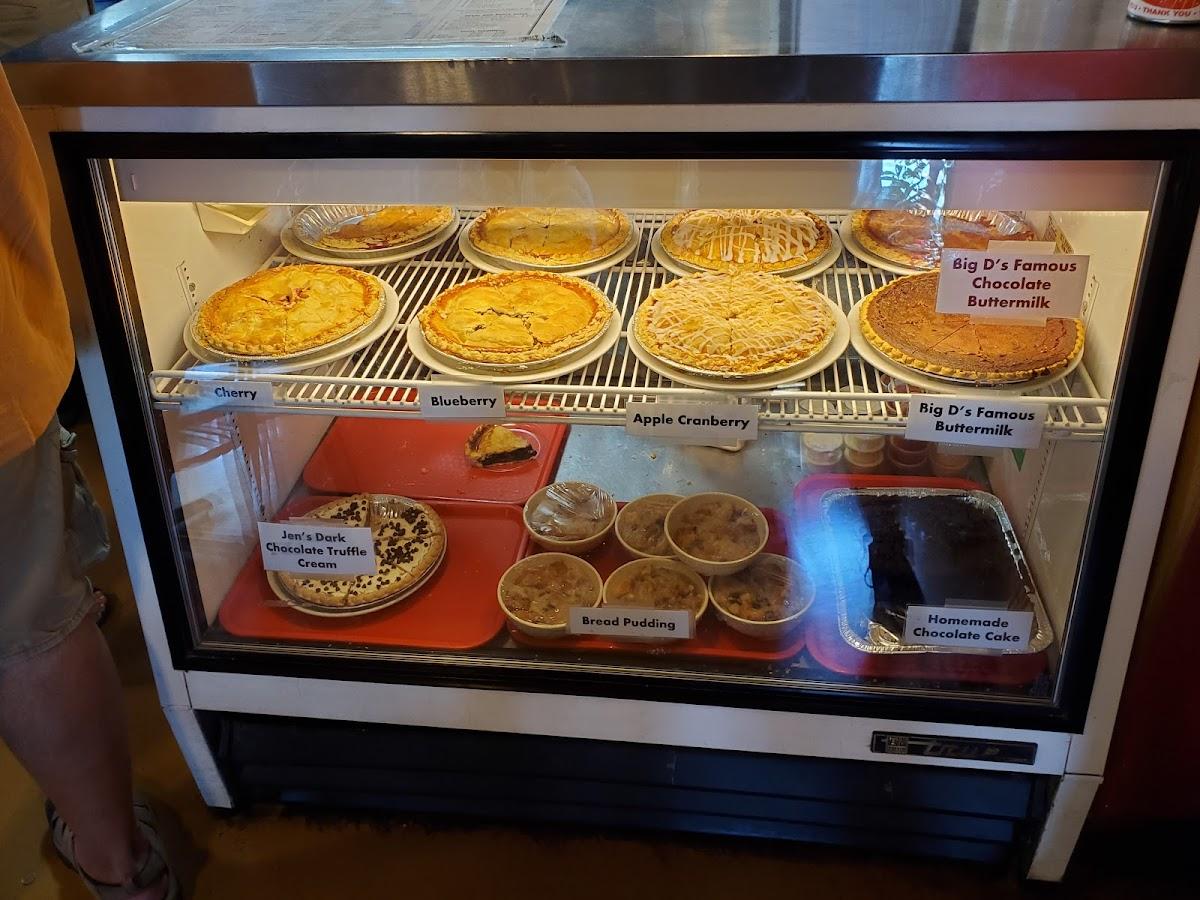 Menu at Hungry Horse Restaurant and Catering, Boerne