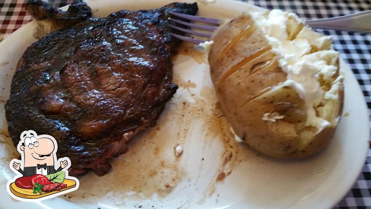 Mama T's Italian Steakhouse in Huntingburg Restaurant menu and reviews