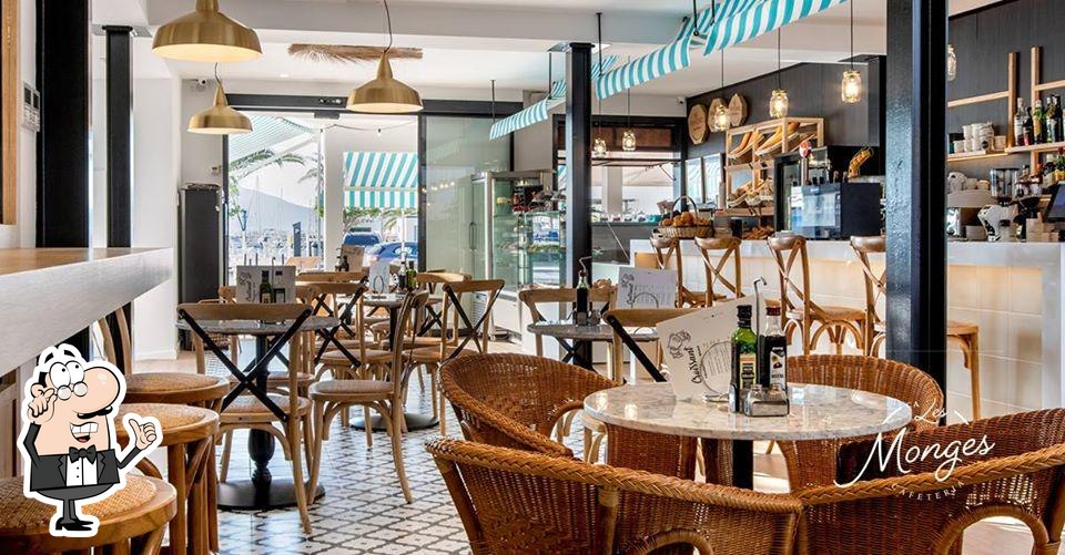 Cafeteria Ca Les Monges in Port de Pollença - Restaurant menu and reviews
