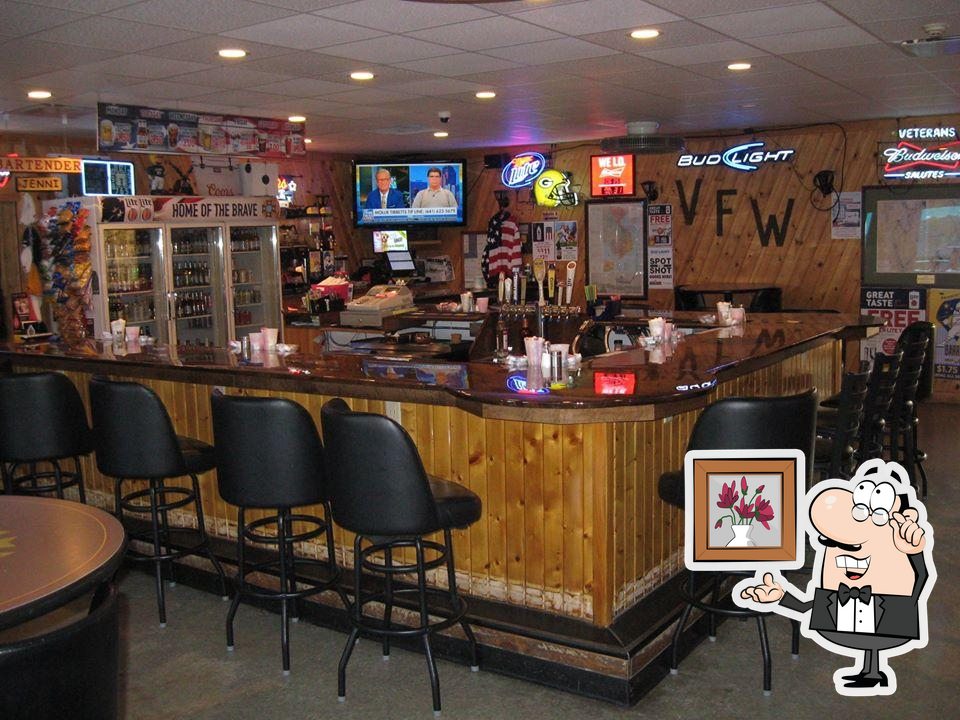 VFW Post 305, 1300 Starr Ave in Eau Claire Restaurant menu and reviews