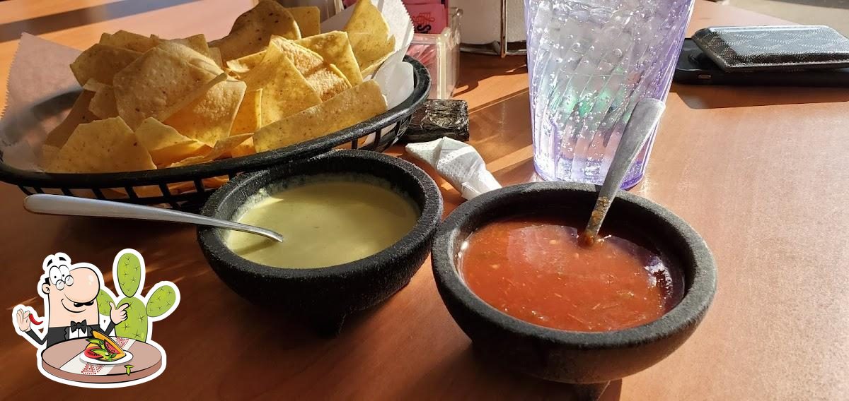 Las Locas Fajitas, 2915 Bingle Rd in Houston Restaurant menu and reviews