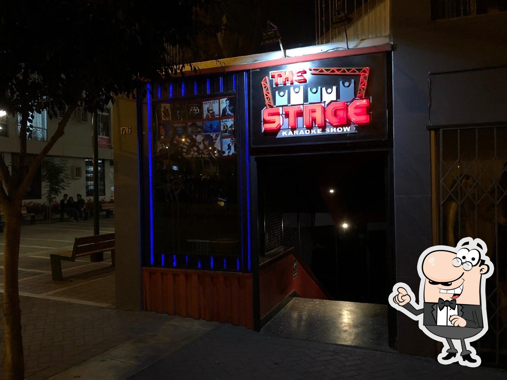 THE STAGE Karaoke pub & bar, Miraflores Restaurant reviews