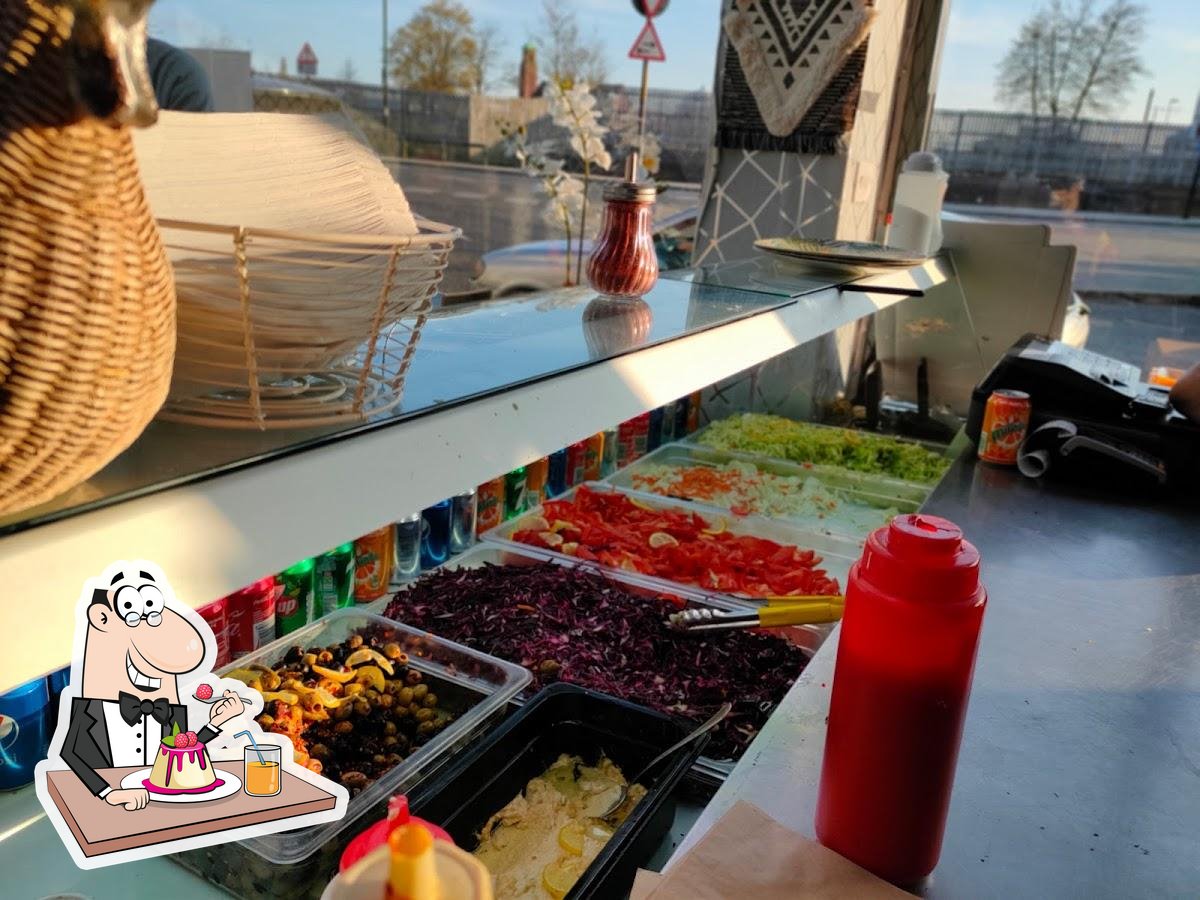 Rochdale Shawarma Place in Rochdale Restaurant menu and reviews