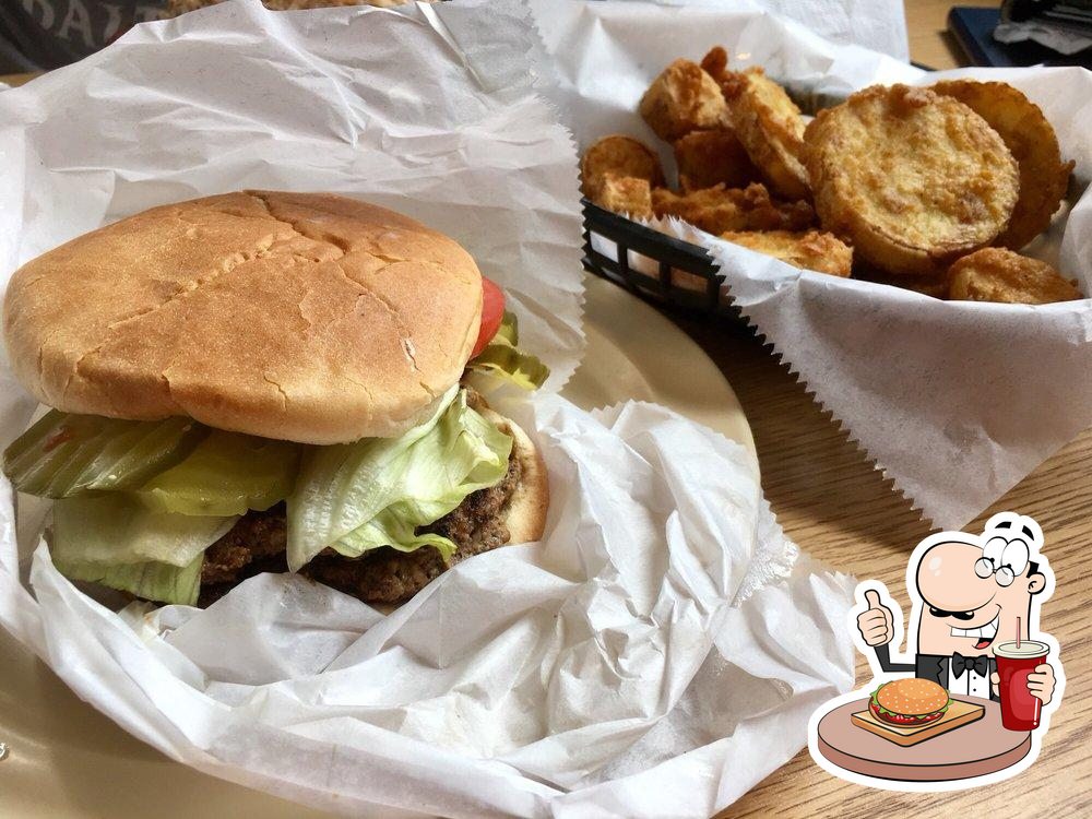 Field House BBQ in Kannapolis Restaurant menu and reviews