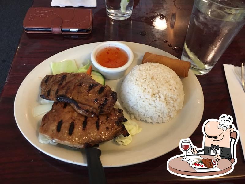 Thai Basil, 121 Broadway St in Chico Restaurant menu and reviews