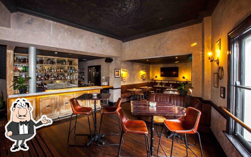 The Village Inn Paddington, 911 Glenmore Rd in Paddington Restaurant