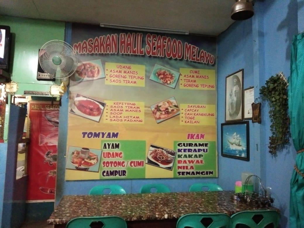 Menu at RM HALIL SEAFOOD MELAYU restaurant, Kampung Besar Kota