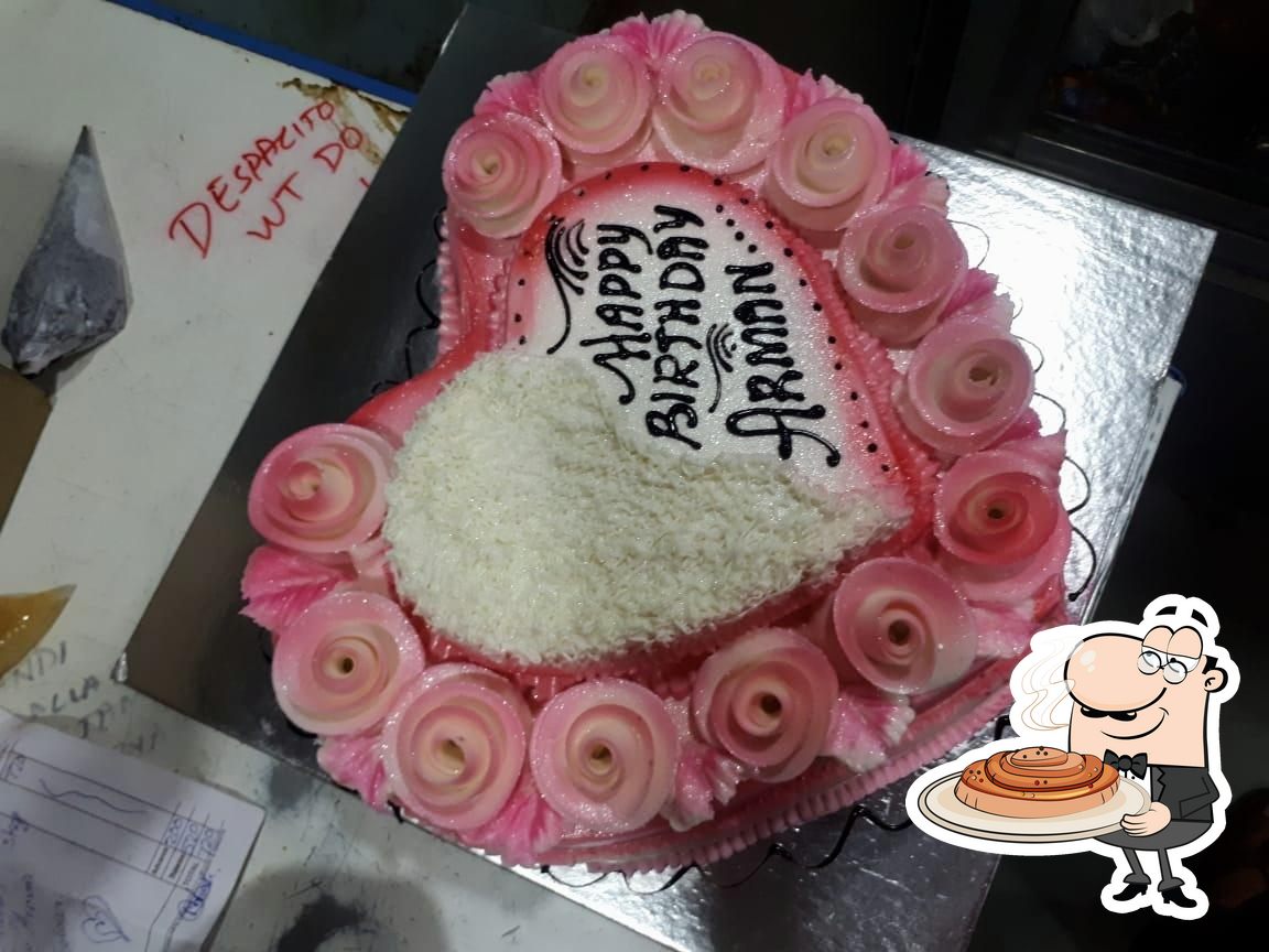 r7e1 cake Krishna cake palace 2021 09 7