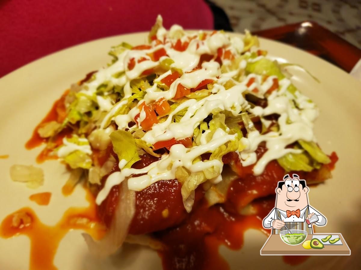 FIESTA TEQUILA BAR AND GRILL in Rockford Restaurant menu and reviews